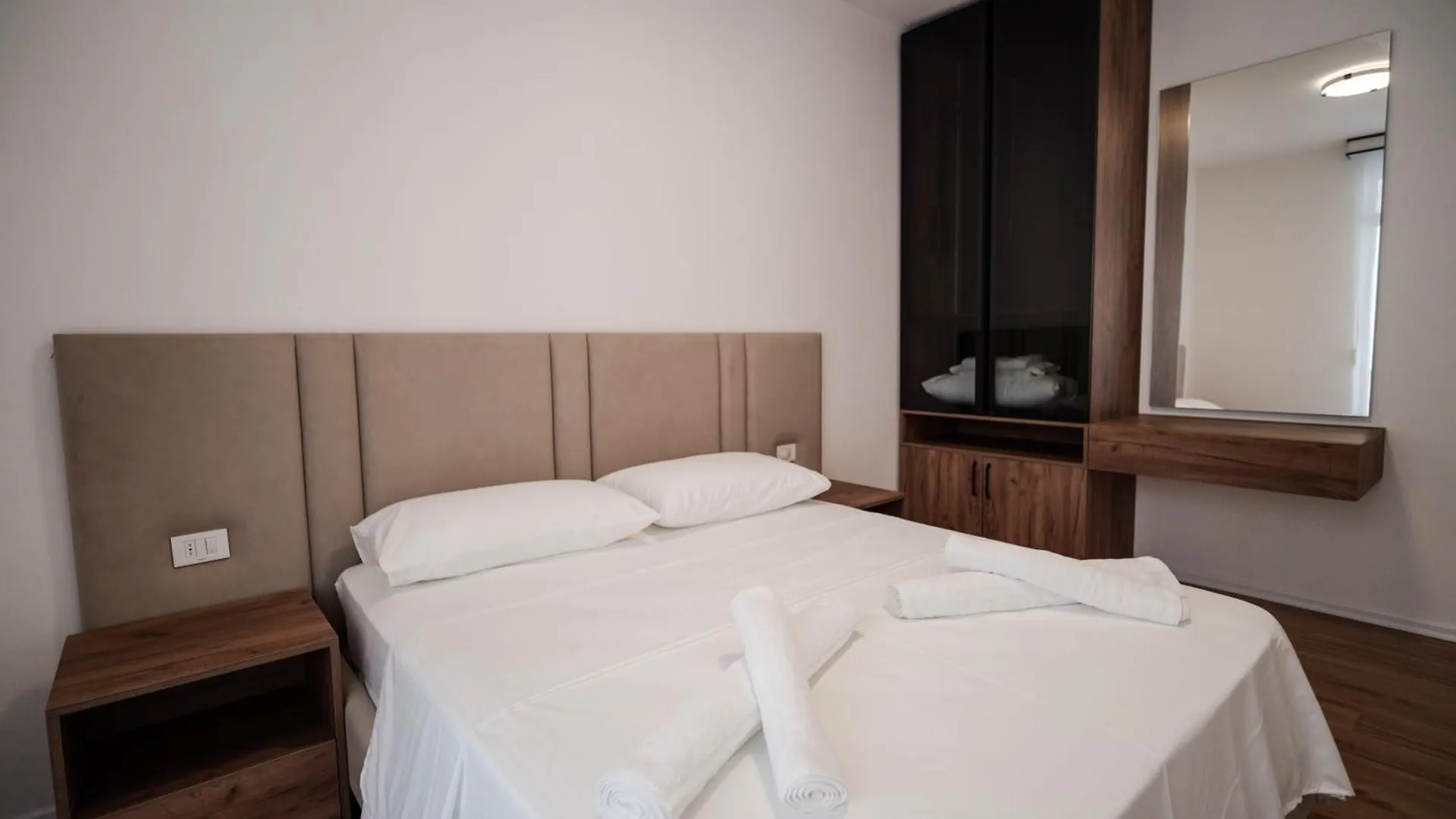 Fuya Apartments Shëngjin
