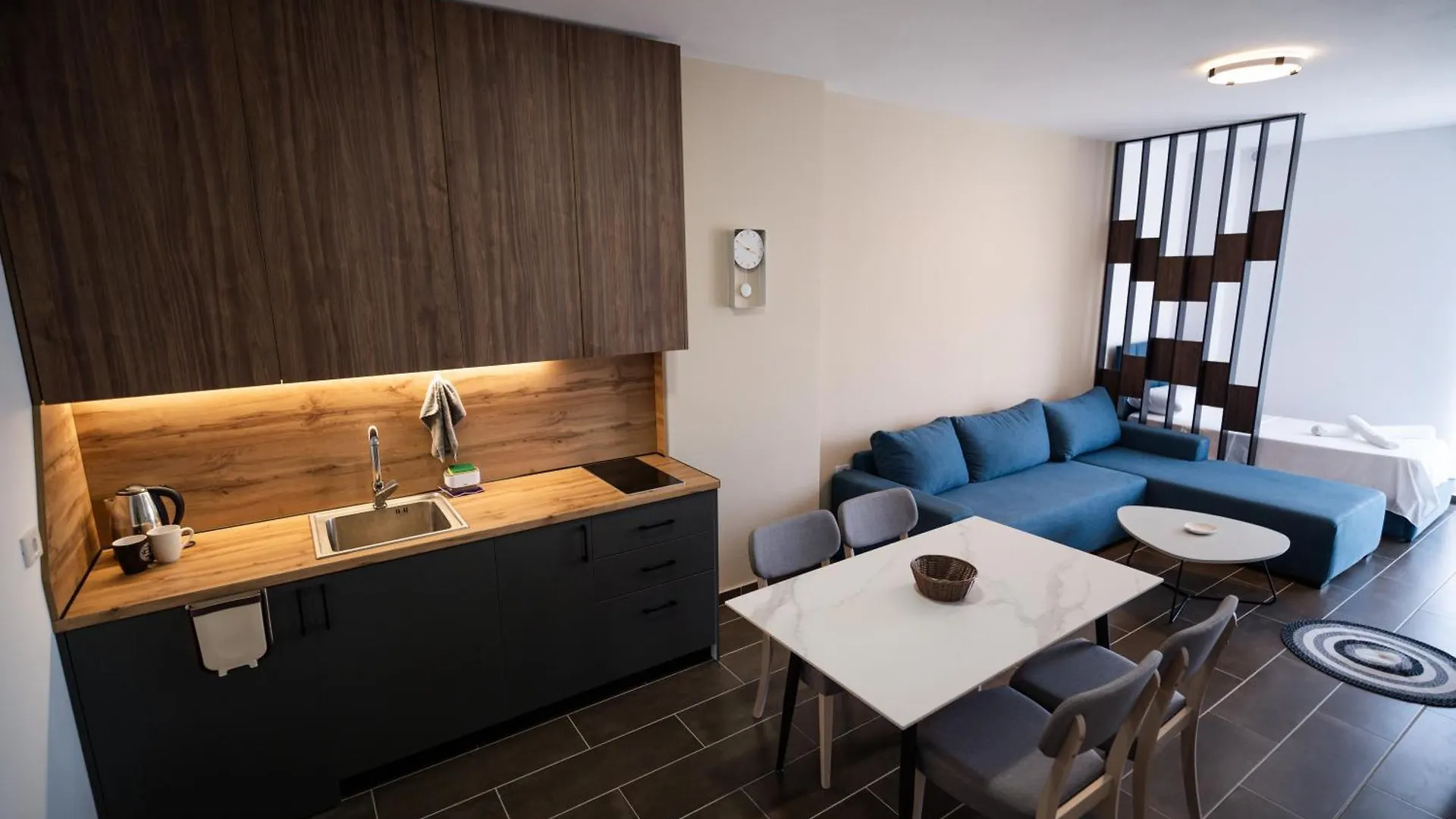 Fuya Apartments Shëngjin 0*,